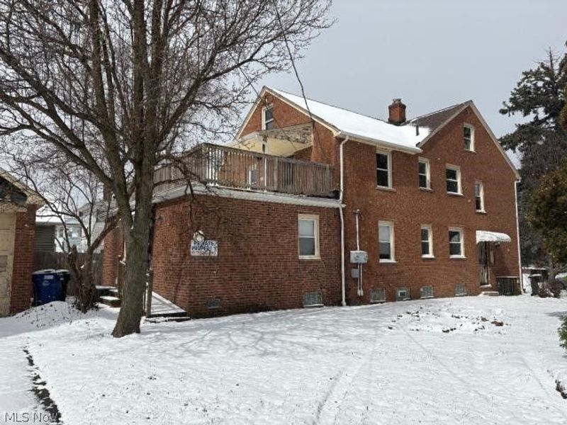 12008 Buckingham Avenue, Cleveland, OH 44120 Photo 4