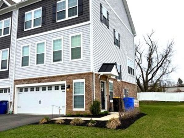 1 AUTUMN PARK BOULEVARD, MEDFORD, NJ 08055