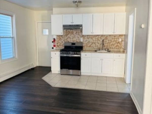 100 Butler St, Paterson, NJ 07524