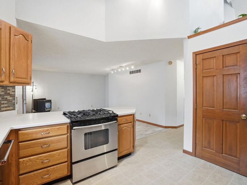 180 Country Road, Urbana, OH 43078 Photo 16