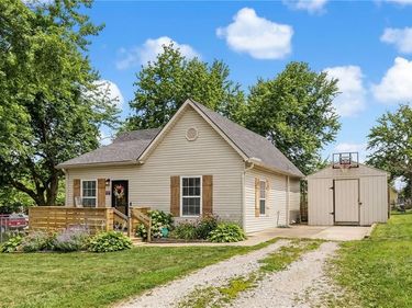 11512 N Mcgee Street, Kansas City, MO 64155