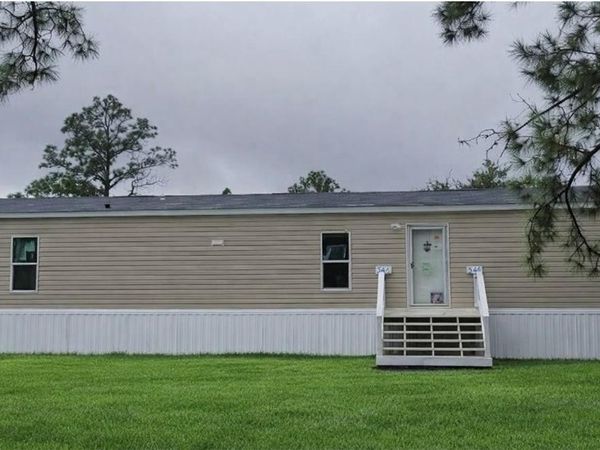 566 AVENIDA DEL SUR AVE , CLEWISTON, FL 33440