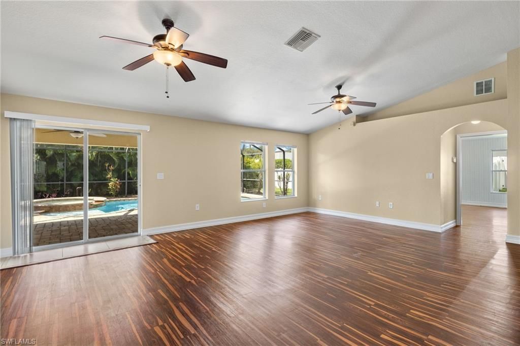 516 SW 27th St , Cape Coral, FL 33914 Photo