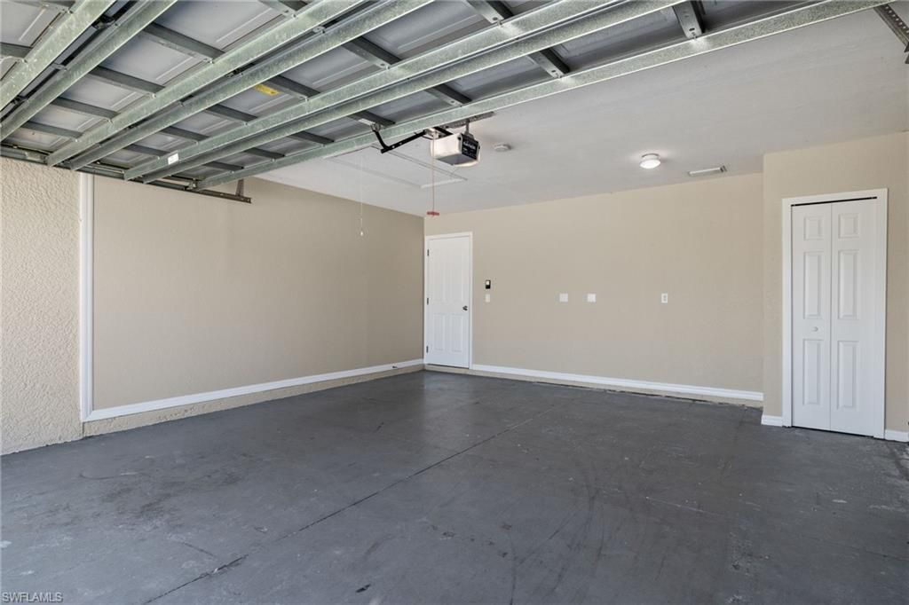 516 SW 27th St , Cape Coral, FL 33914 Photo