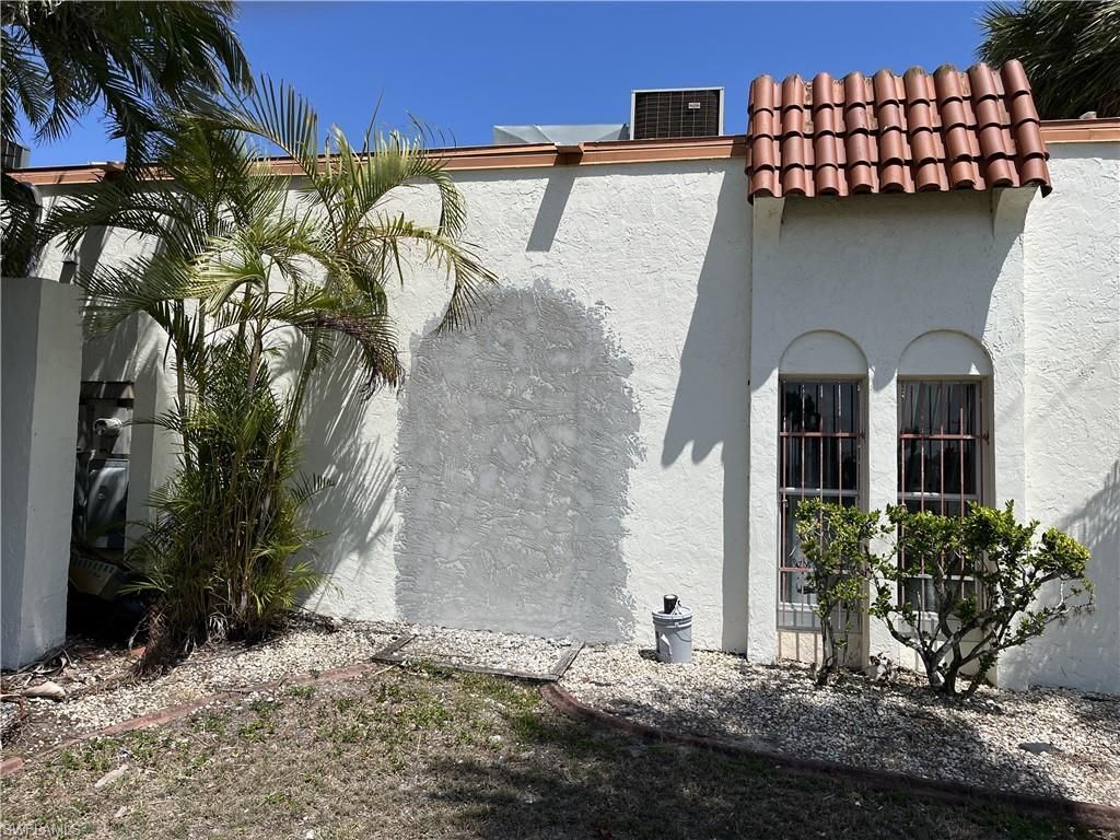 68, 72, 76 Pondella Rd , North Fort Myers, FL 33903 Photo