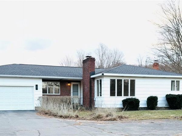 2566 County Route 7, Oswego, NY 13126