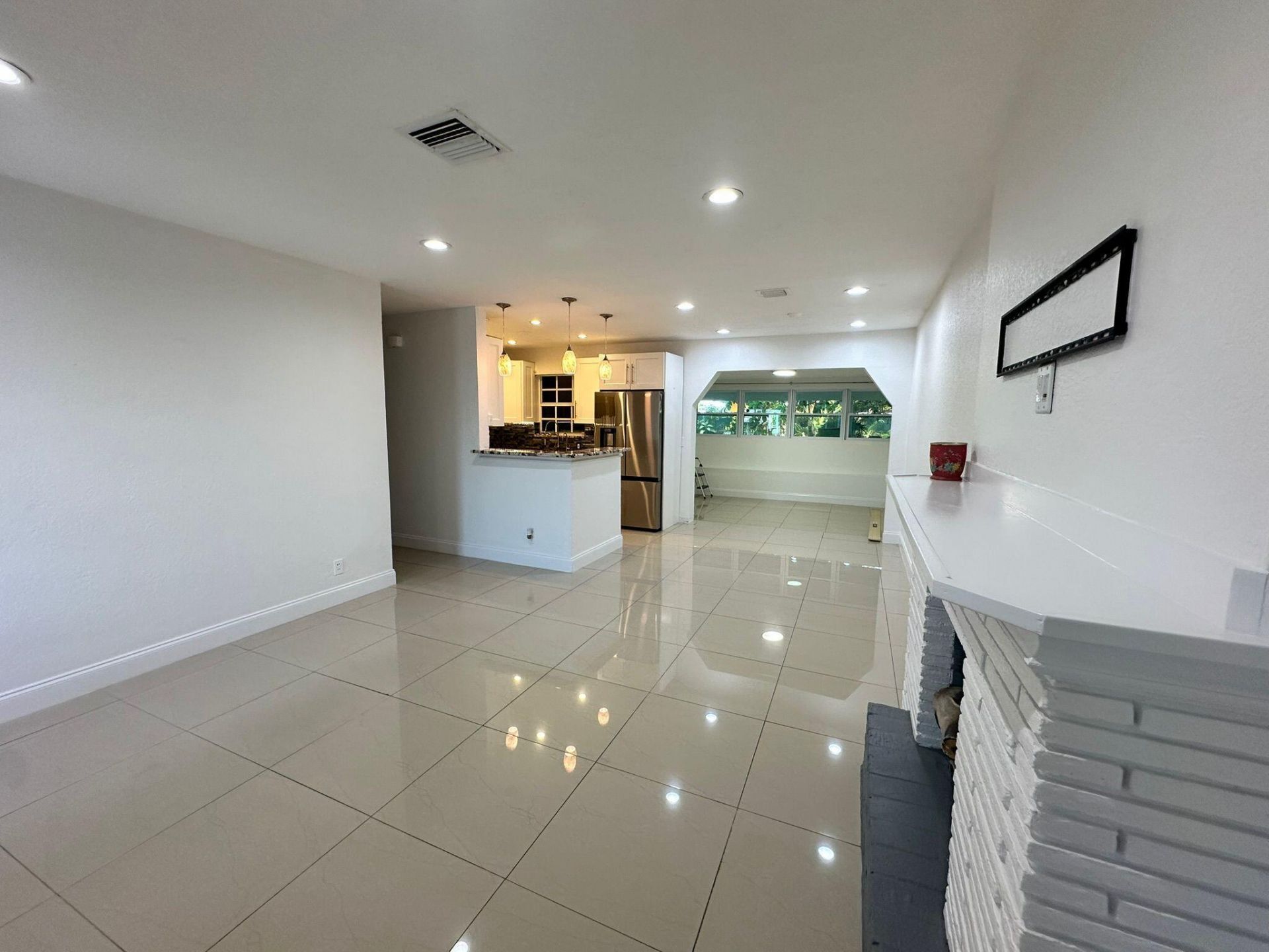 104 NE 16th Avenue, Boynton Beach, FL 33435 Photo