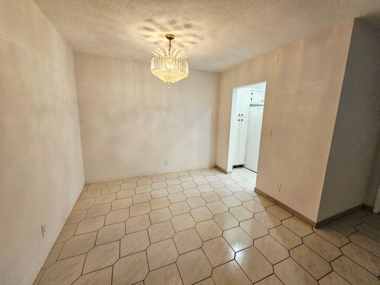501 Blue Heron Drive, Hallandale Beach, FL 33009 Photo