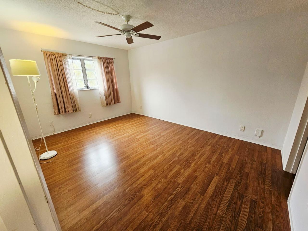 501 Blue Heron Drive, Hallandale Beach, FL 33009 Photo