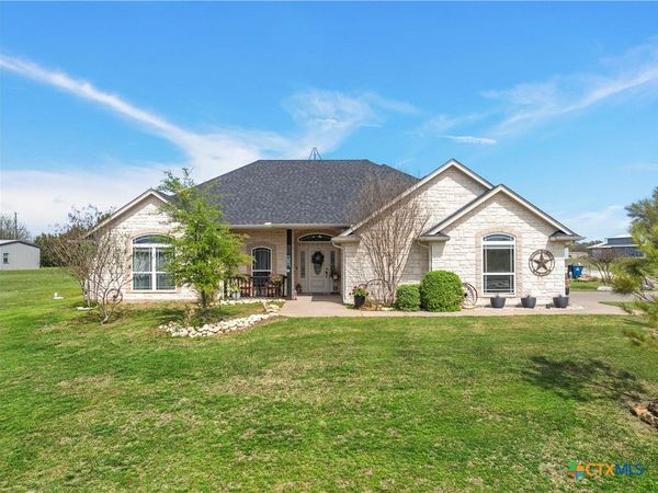 248 Rabbit Shadow Trail , Whitney, TX 76692