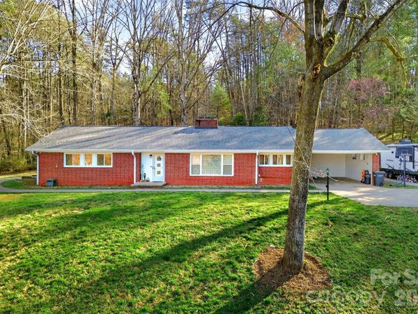 5395 NC 226 S Road S, Marion, NC 28752