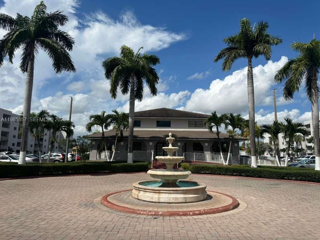 8185 NW 7th St , Unit 319, Miami, FL 33126 Photo