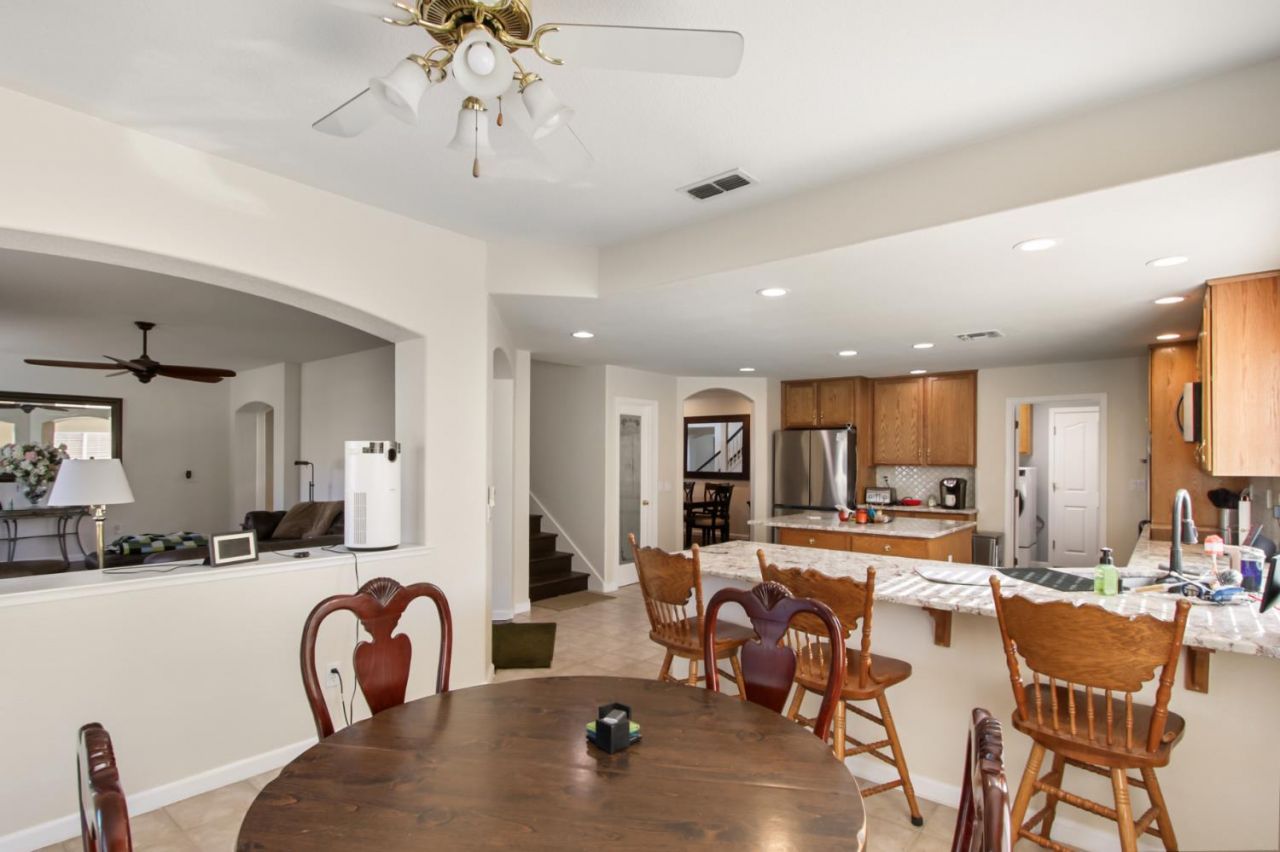 1856 Krpan Dr, Roseville, CA 95747 Photo