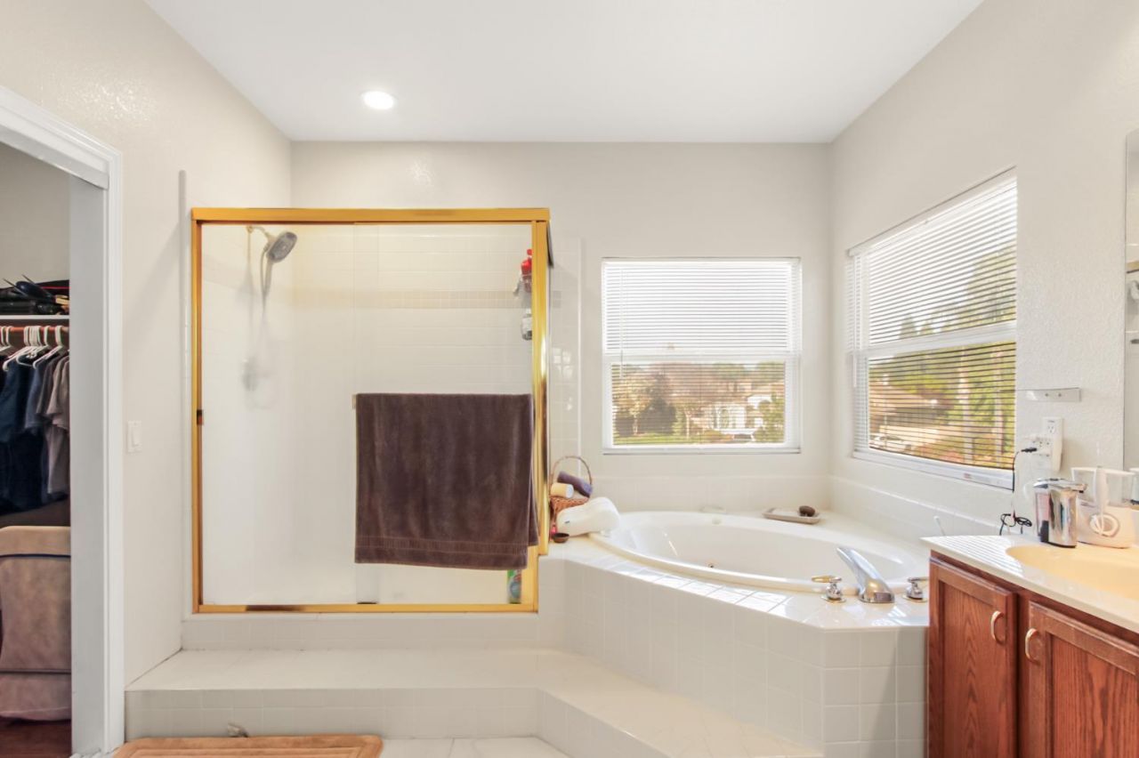 1856 Krpan Dr, Roseville, CA 95747 Photo