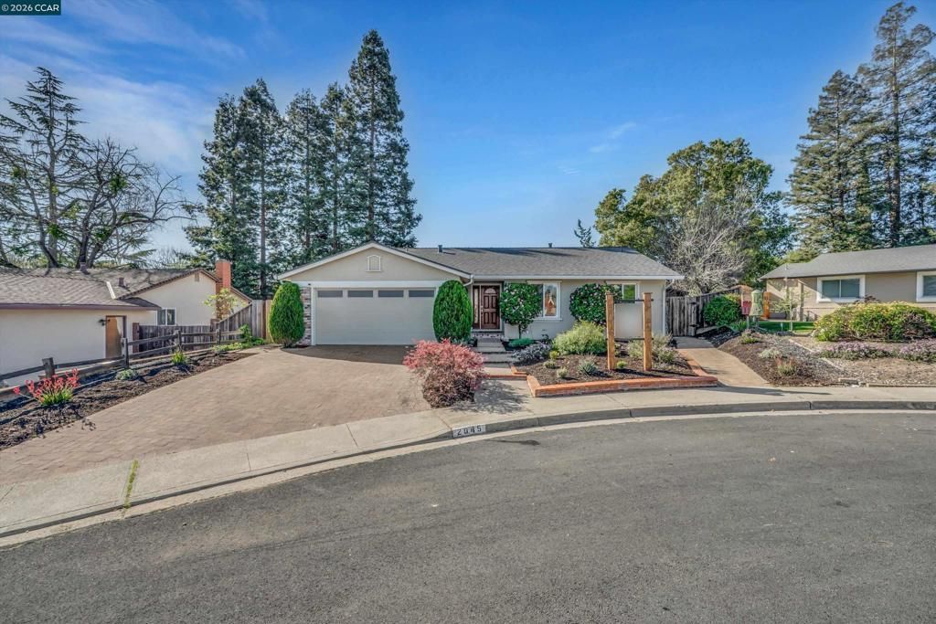 2045 Mcmillan Ct, Martinez, CA 94553 Main Photo