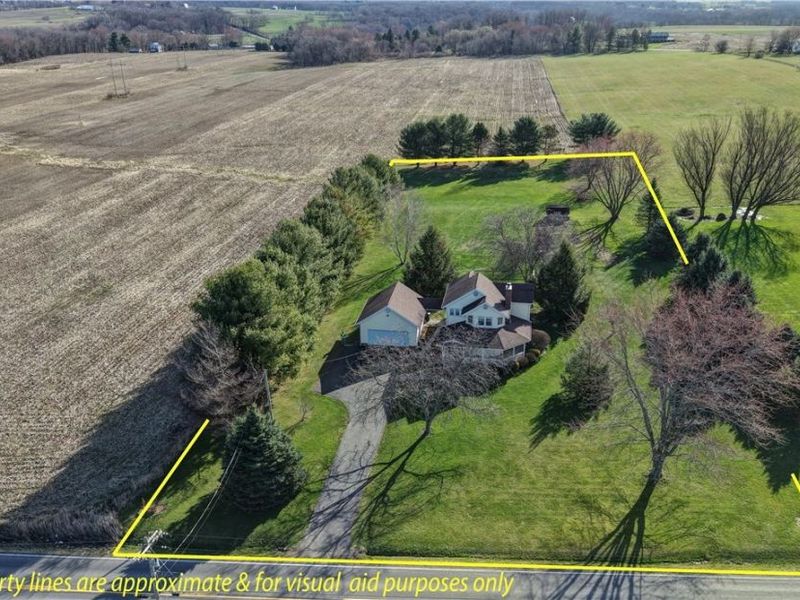 4576 Alabama Avenue SW, Navarre, OH 44662 Photo 6