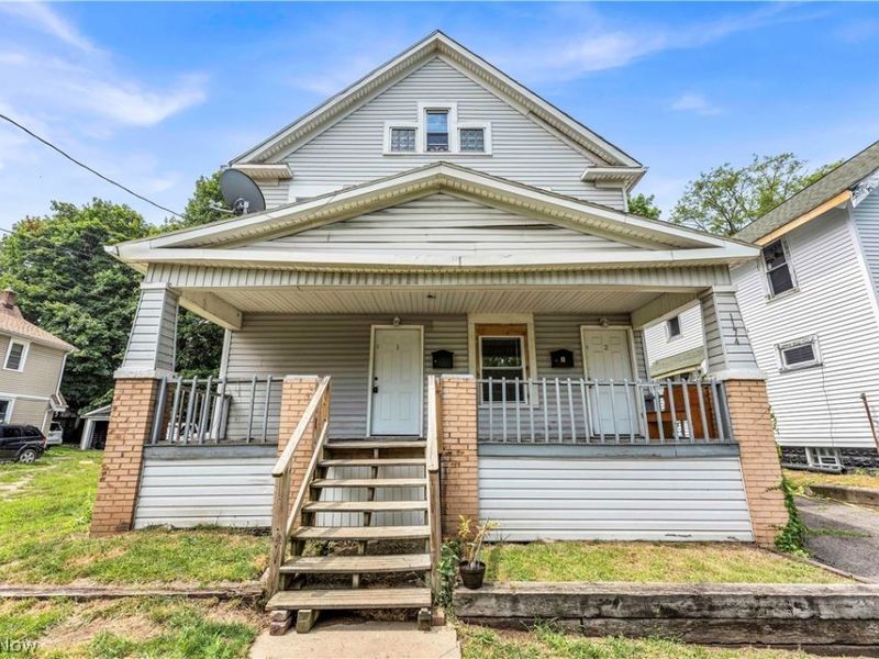 1174 La Croix Avenue, Unit 1, Akron, OH 44307 Photo 1