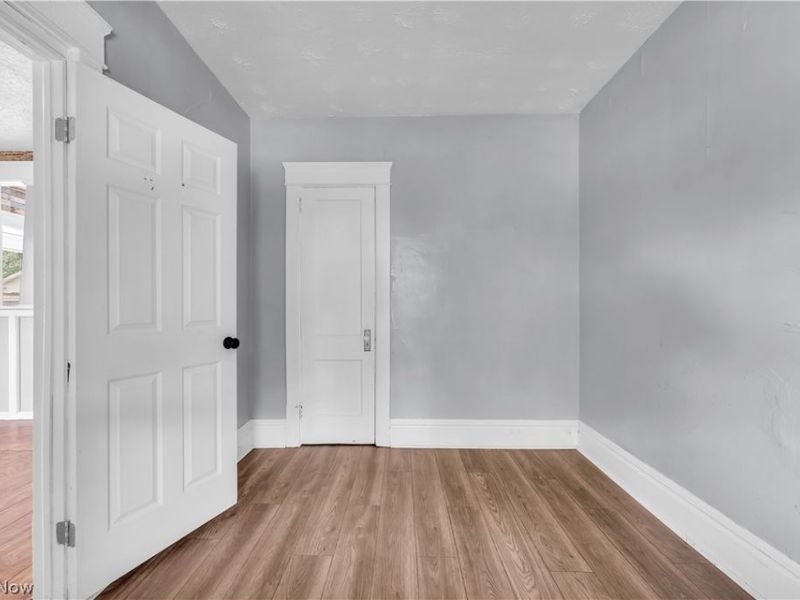 1174 La Croix Avenue, Unit 1, Akron, OH 44307 Photo 4