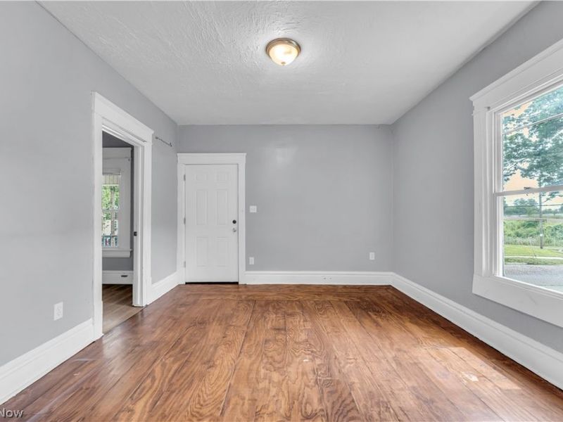 1174 La Croix Avenue, Unit 1, Akron, OH 44307 Photo 8