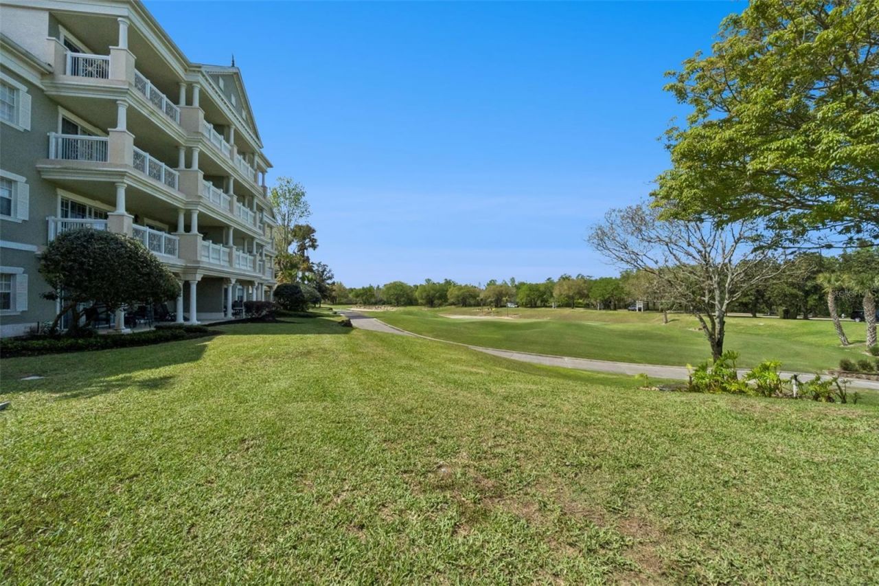 1352 Centre Court Ridge Drive, Unit 302, Reunion, FL 34747 Photo