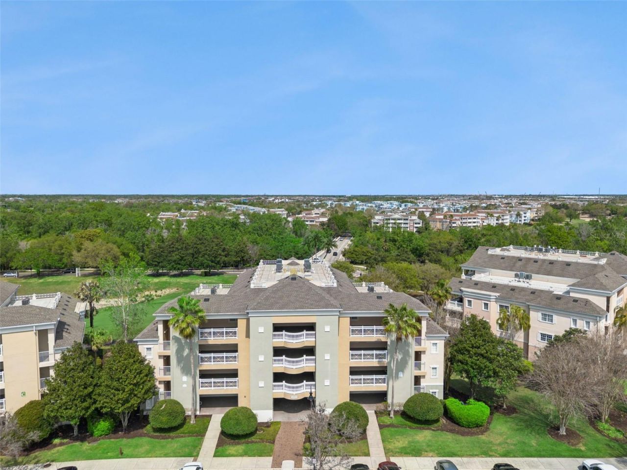 1352 Centre Court Ridge Drive, Unit 302, Reunion, FL 34747 Photo