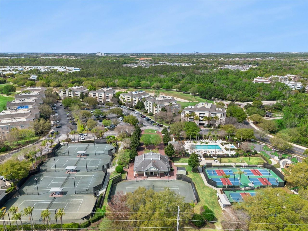 1352 Centre Court Ridge Drive, Unit 302, Reunion, FL 34747 Photo