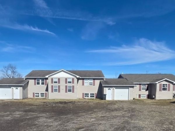 7428 Genesee Road, Springville, NY 14141