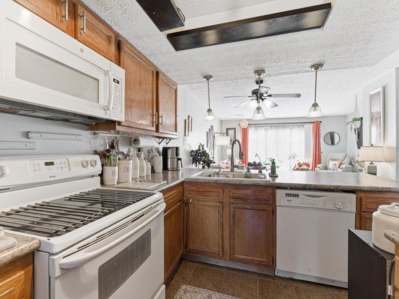 2621 Summer Drive , Dublin, OH 43016 Photo 11