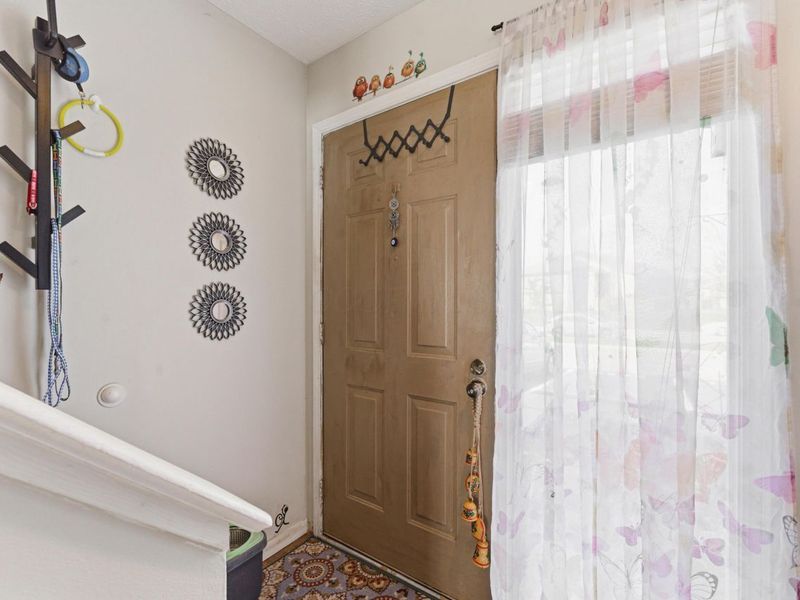 2621 Summer Drive , Dublin, OH 43016 Photo 7