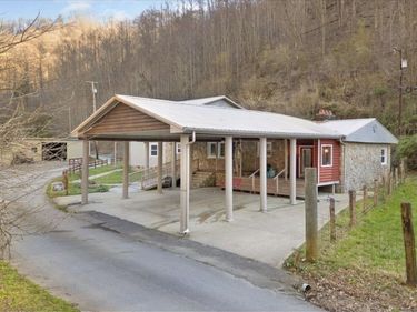 544 Salisbury Br Road, Dema, KY 41859