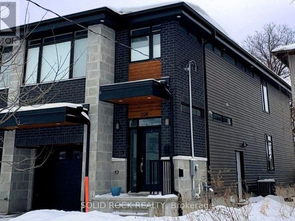 228 Glynn Avenue, Unit B, Ottawa, ON K1K1S3