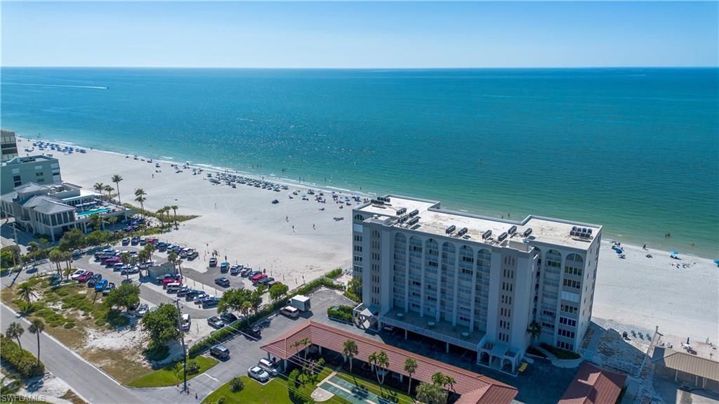 26000 Hickory Blvd, Unit 303, Bonita Springs, FL 34134 Photo