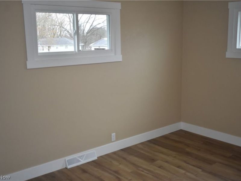 1213 Sleepy Hollow Drive, Coshocton, OH 43812 Photo 14