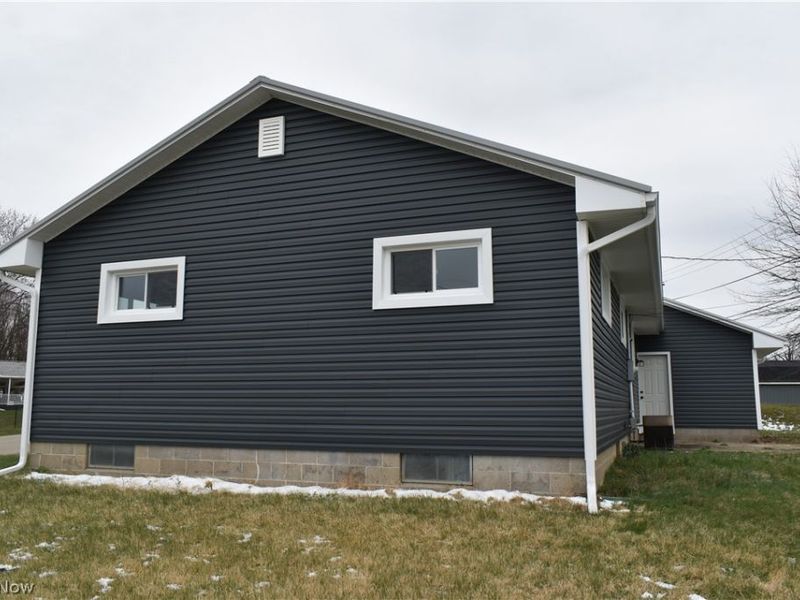 1213 Sleepy Hollow Drive, Coshocton, OH 43812 Photo 6