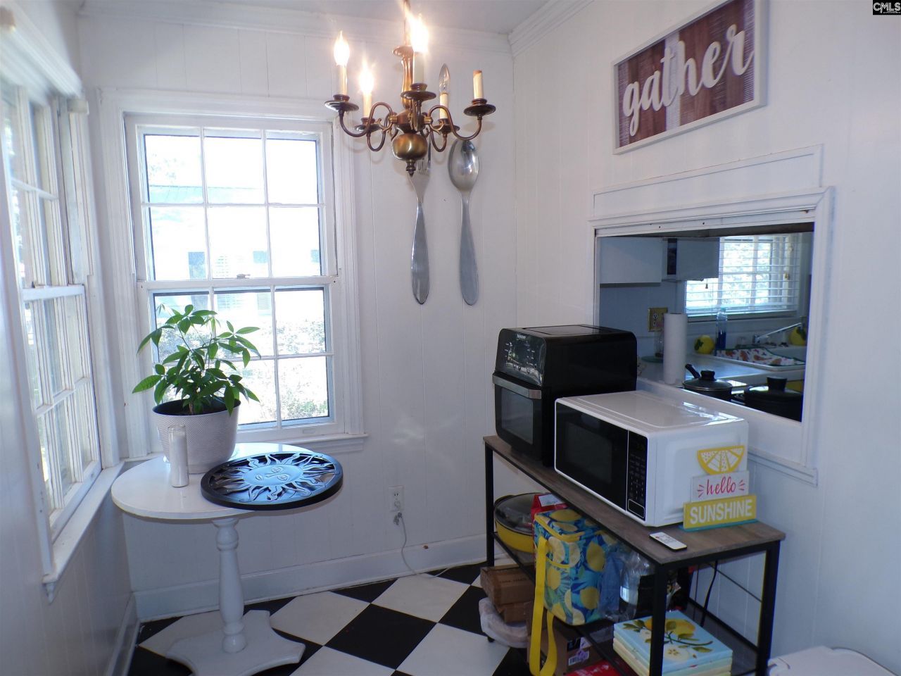 120 Bradley Avenue Photo 12