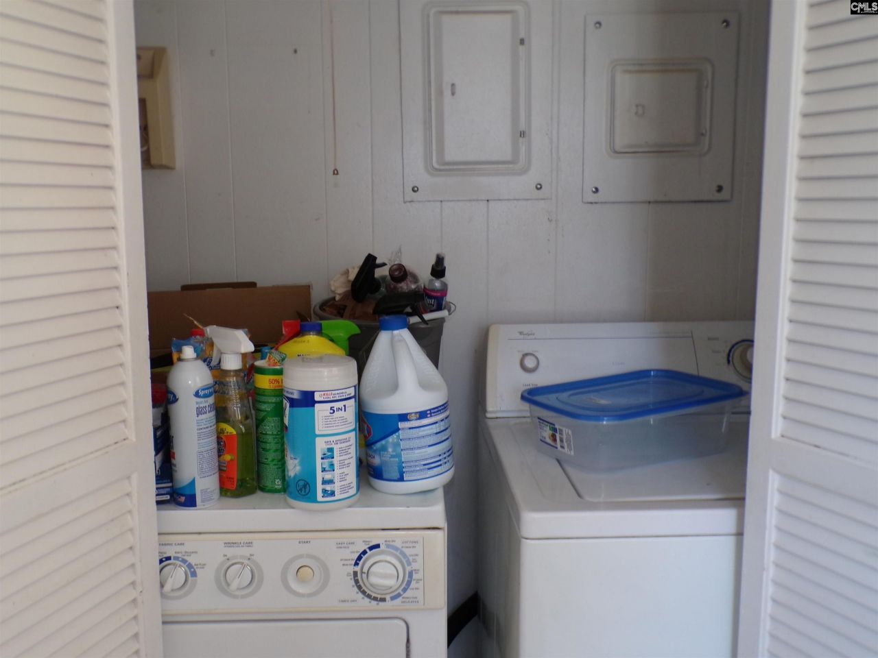 120 Bradley Avenue Photo 13