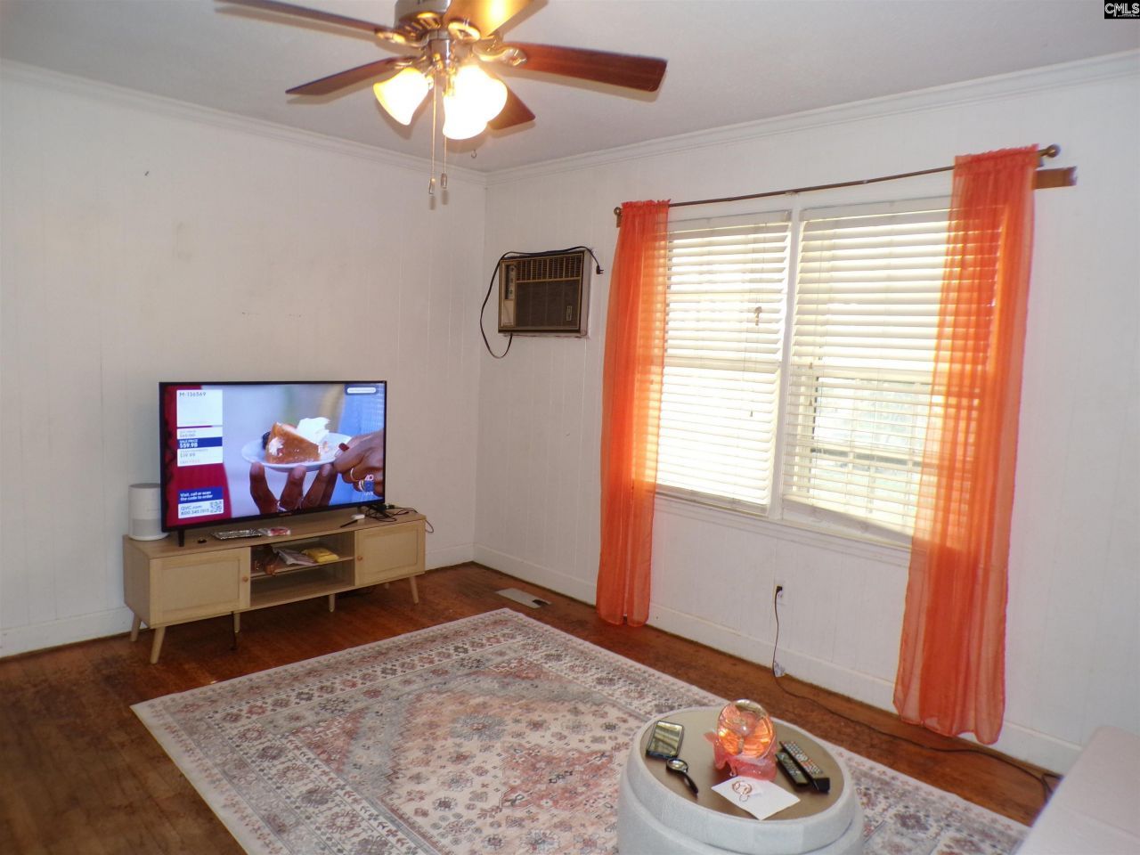 120 Bradley Avenue Photo 15