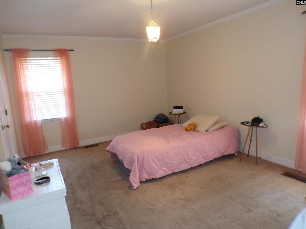 120 Bradley Avenue Photo 19