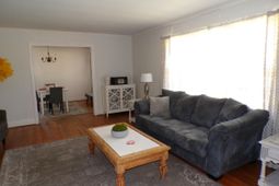 120 Bradley Avenue photo 4