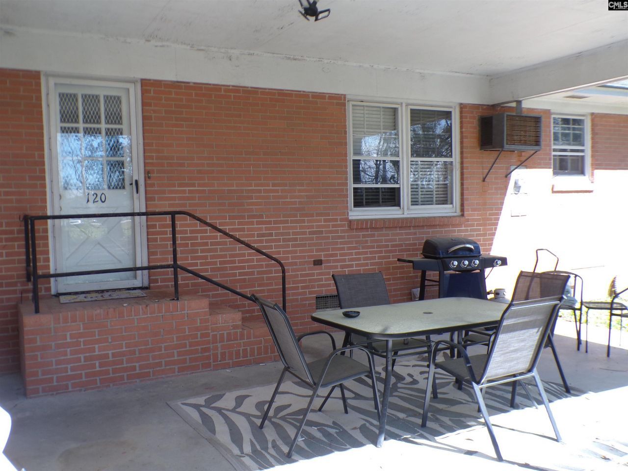 120 Bradley Avenue Photo 25