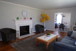 120 Bradley Avenue photo 4