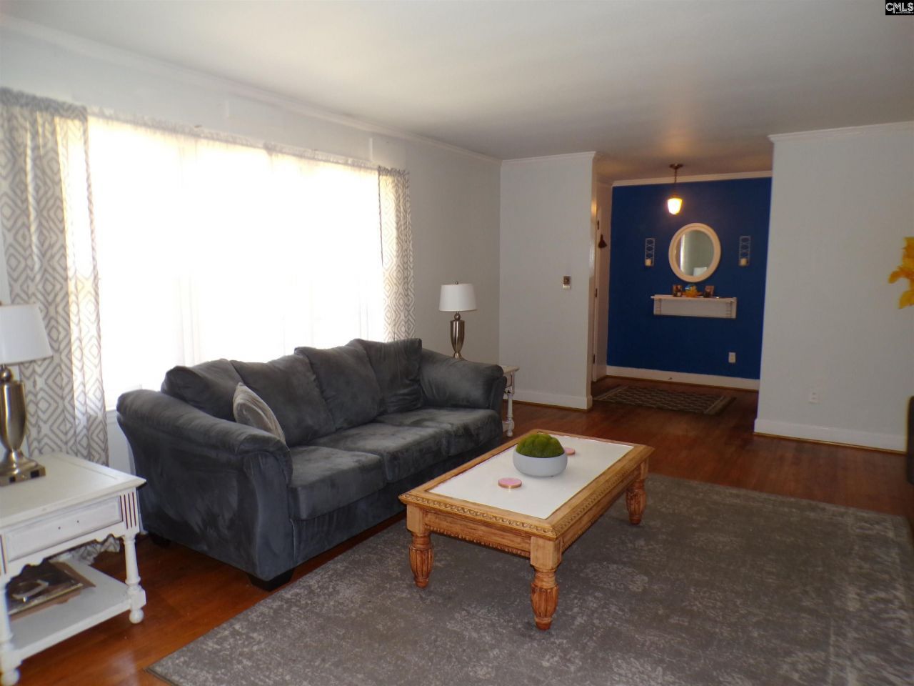 120 Bradley Avenue Photo 5