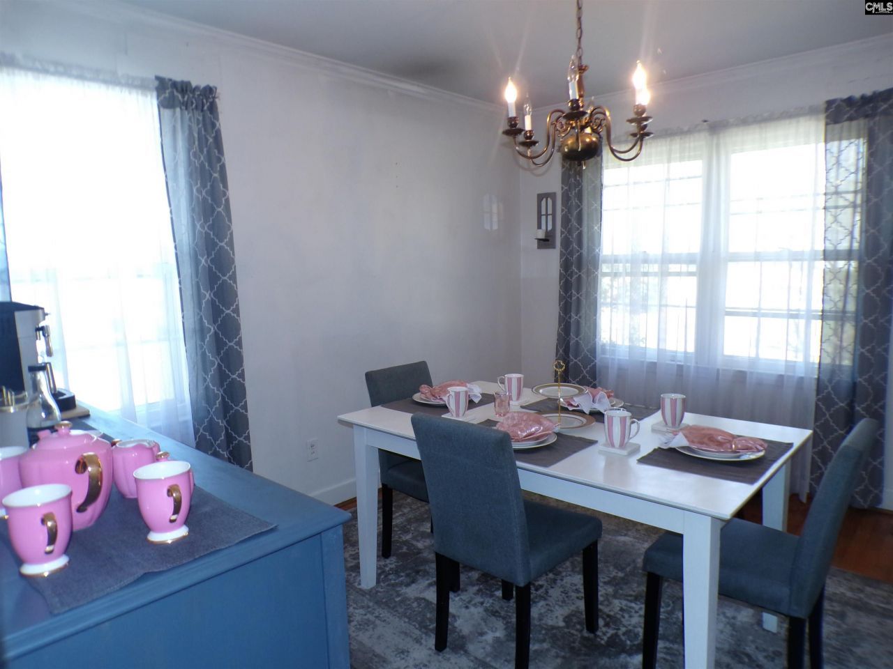 120 Bradley Avenue Photo 6