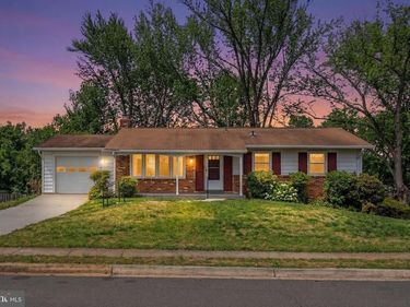 7510 ROXBURY AVENUE, MANASSAS, VA 20109