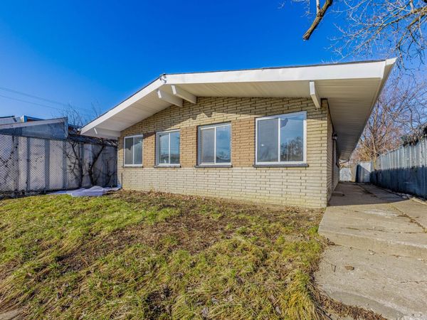 15334 Hoyne Avenue , Harvey, IL 60426