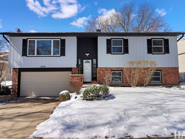 496 Raupp Boulevard , Buffalo Grove, IL 60089