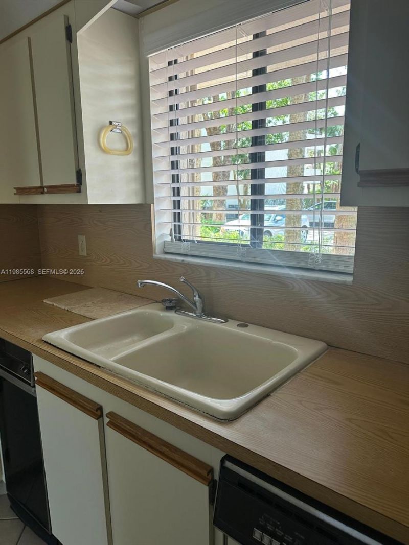 12524 Shoreline Dr , Unit 104, Wellington, FL 33414 Photo