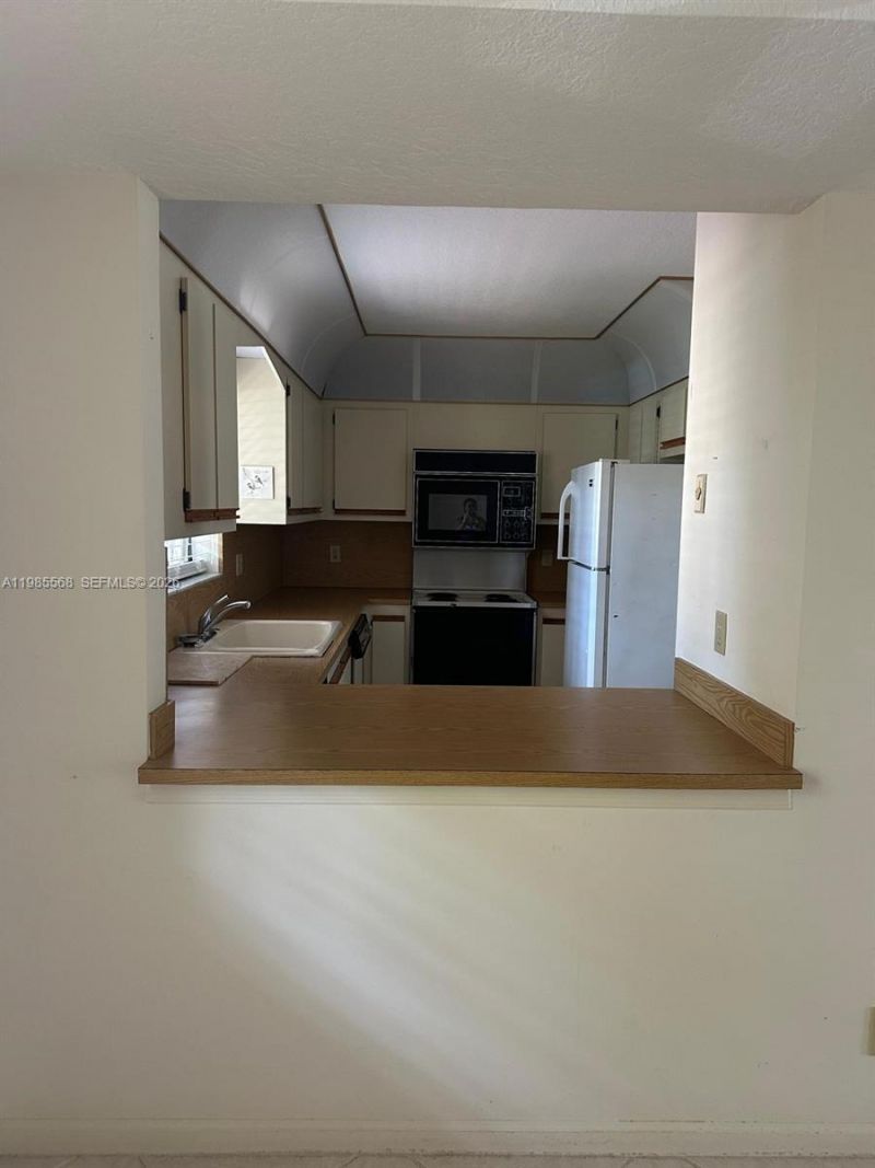 12524 Shoreline Dr , Unit 104, Wellington, FL 33414 Photo