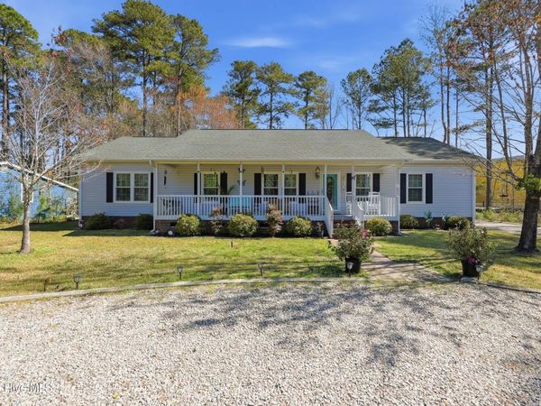 190 Beachwood Drive NW, Calabash, NC 28467