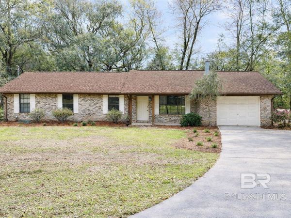 9318 Hearon Lane, Lillian, AL 36549